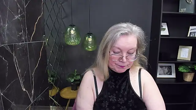 NataliMellow online show from February 23, 2025, 4:13 pm