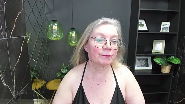 NataliMellow online show from March 20, 2025, 1:15 pm