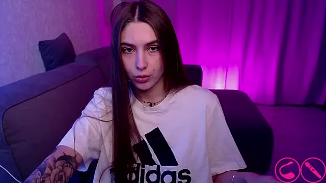 Snapshot of so_cutes chatting on September 24, 2025, 11:35 am so cutes online show from September 24, 2025, 11:35 am