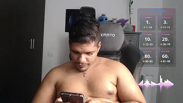 Snapshot of starguy_28 chatting on December 5, 2024, 6:11 pm starguy 28 online show from December 5, 2024, 6:11 pm