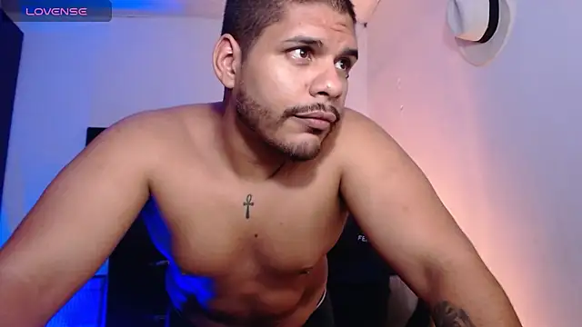 Snapshot of starguy_28 chatting on March 19, 2025, 4:36 am starguy 28 online show from March 19, 2025, 4:36 am