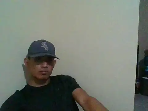 anonymo8976 online show from May 27, 2026, 10:12 am