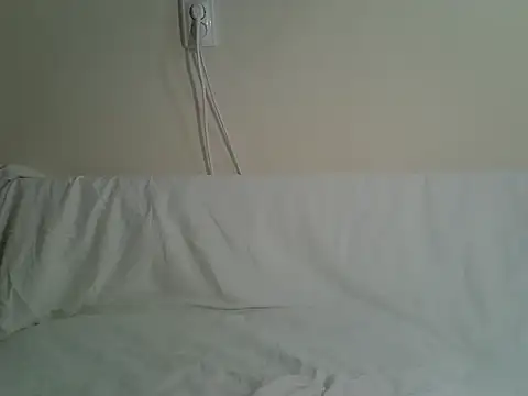 DitaVira online show from December 18, 2025, 8:04 pm