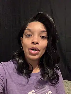 Snapshot of Rakiyahcharms chatting on October 5, 2025, 3:43 pm Rakiyahcharms online show from October 5, 2025, 3:43 pm