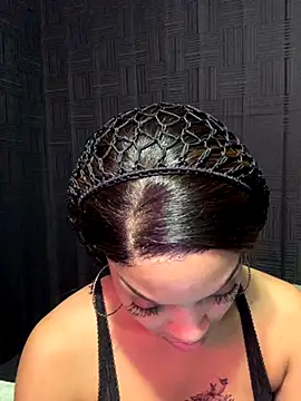 Rakiyahcharms online show from November 21, 2025, 11:25 pm