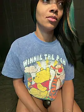 Rakiyahcharms online show from August 2, 2026, 6:17 pm