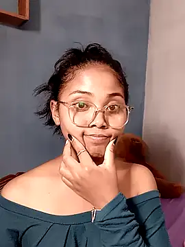 naya86 online show from December 2, 2024, 3:03 pm