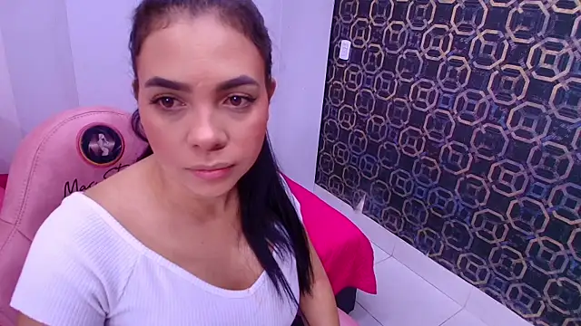 Snapshot of sarakaisy chatting on March 5, 2025, 12:00 pm sarakaisy online show from March 5, 2025, 12:00 pm