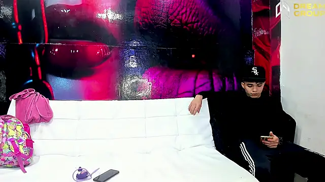 Snapshot of AmazingPartys chatting on February 8, 2026, 1:47 pm AmazingPartys online show from February 8, 2026, 1:47 pm