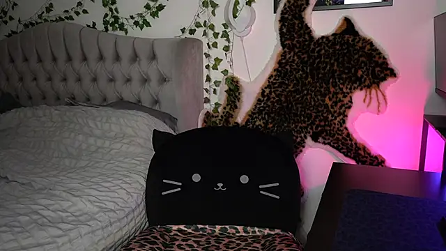 Snapshot of Estherjizz chatting on October 12, 2025, 6:07 pm Estherjizz online show from October 12, 2025, 6:07 pm