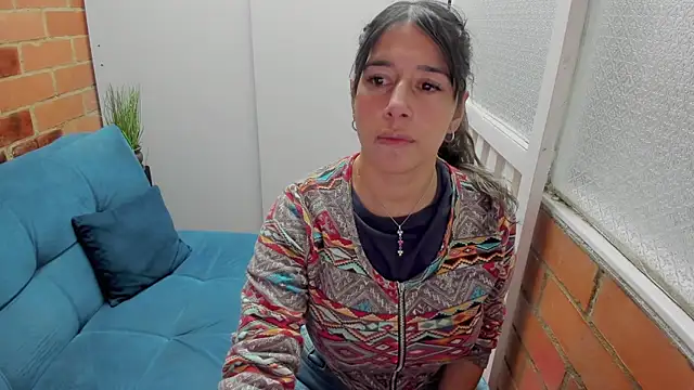 Snapshot of Penelope47 chatting on October 10, 2025, 7:35 pm Penelope47 online show from October 10, 2025, 7:35 pm