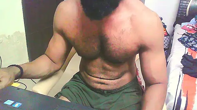 Snapshot of Vbestshow chatting on September 27, 2025, 3:06 pm Vbestshow online show from September 27, 2025, 3:06 pm