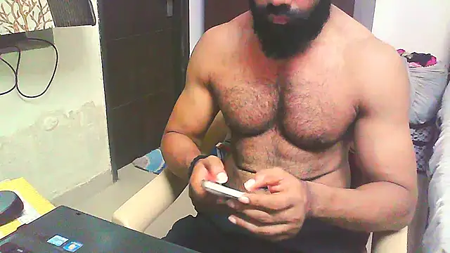 Snapshot of Vbestshow chatting on October 1, 2025, 12:33 pm Vbestshow online show from October 1, 2025, 12:33 pm