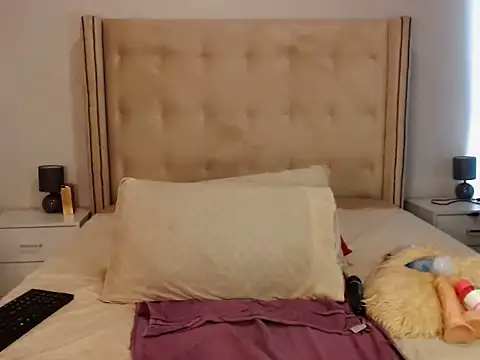 Iminathi20 online show from October 23, 2025, 10:58 am