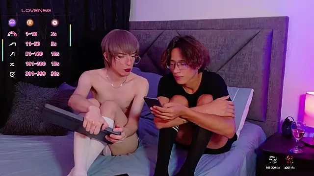 Snapshot of david_blue1 chatting on October 5, 2025, 3:49 am david blue1 online show from October 5, 2025, 3:49 am