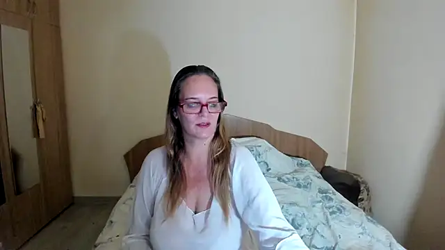 HardWildNipples online show from October 12, 2025, 4:17 pm