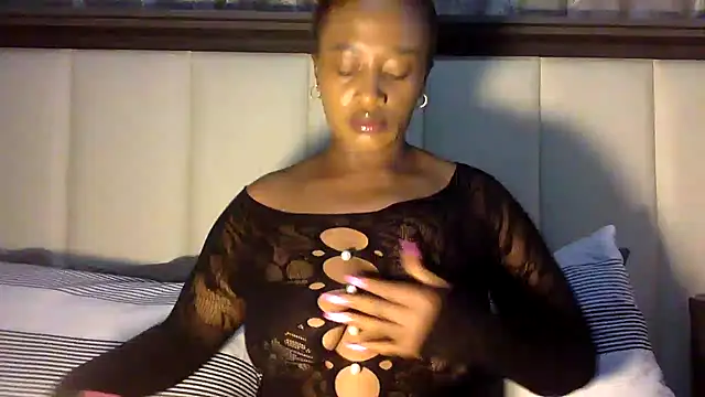 Snapshot of BOOTYBANGER24xx chatting on January 23, 2025, 7:11 am BOOTYBANGER24xx online show from January 23, 2025, 7:11 am