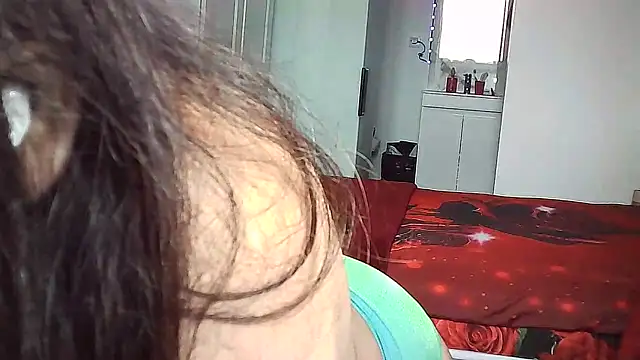 HotSpicyGujju online show from January 26, 2025, 10:02 am