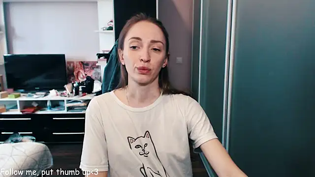 Natalimeowks online show from June 14, 2026, 1:35 pm