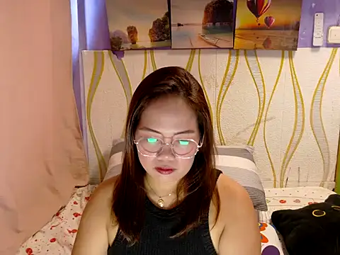 BURBERRY69 online show from February 3, 2026, 1:59 am