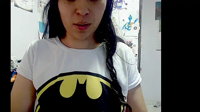 lizztaylor535 online show from October 28, 2025, 4:09 pm