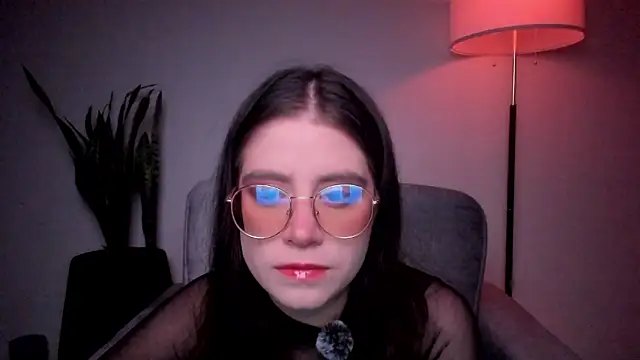 HazelKush online show from March 12, 2026, 9:32 pm