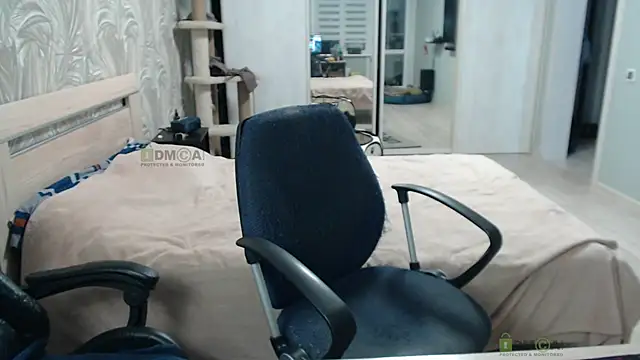 Sunny-Girl1 online show from January 8, 2025, 2:03 pm