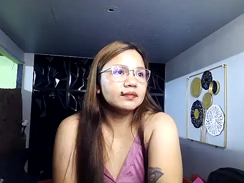 ambersmile online show from January 12, 2025, 1:53 am