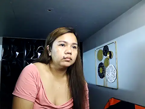 ambersmile online show from January 26, 2025, 9:29 pm