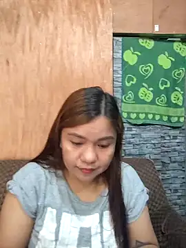 ambersmile online show from January 31, 2025, 4:03 am