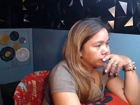 ambersmile online show from October 8, 2025, 10:02 am