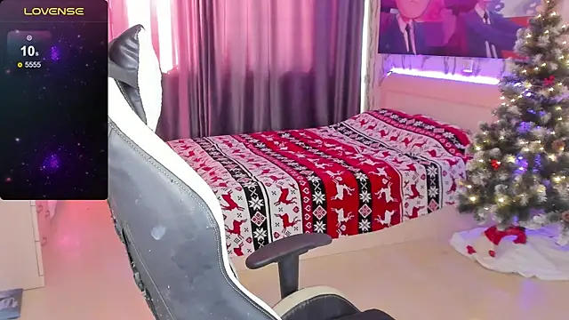 BiMolly online show from February 26, 2025, 10:15 am