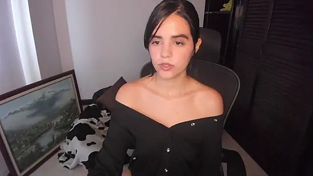 Snapshot of mia_collins_x chatting on September 22, 2025, 8:44 pm mia collins x online show from September 22, 2025, 8:44 pm