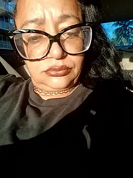 PichyPrettyPussy online show from September 24, 2025, 11:57 am