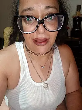 PichyPrettyPussy online show from October 20, 2025, 6:30 pm