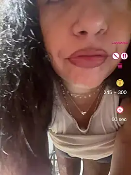 Snapshot of PichyPrettyPussy chatting on May 7, 2026, 7:19 pm PichyPrettyPussy online show from May 7, 2026, 7:19 pm