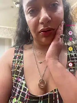 PichyPrettyPussy online show from July 4, 2026, 2:34 pm