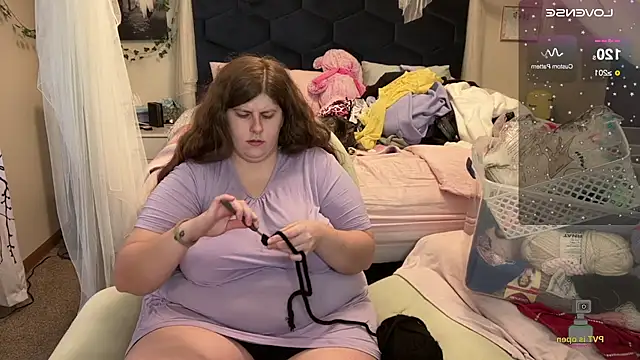NotUrBabyMoms online show from January 1, 2025, 9:41 pm