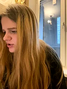 Snapshot of -MimmiLissa- chatting on September 29, 2025, 2:55 pm -MimmiLissa- online show from September 29, 2025, 2:55 pm