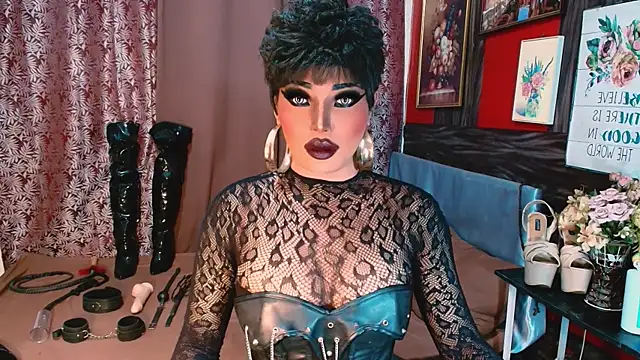 trixxielicious online show from May 2, 2026, 8:30 am