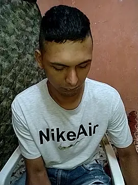 Sirius 5 online show from October 11, 2025, 4:44 am