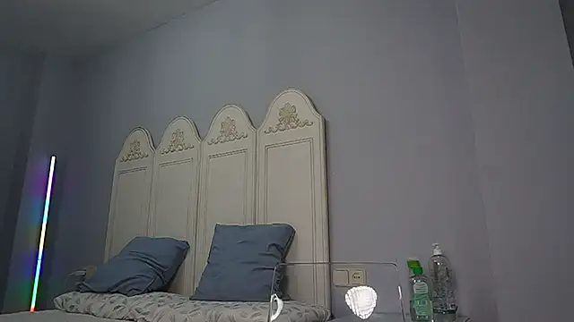 new dee online show from January 17, 2025, 8:45 am