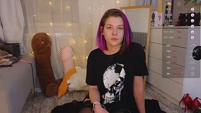 Mira Falls online show from December 12, 2024, 10:56 am