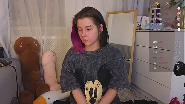Mira Falls online show from December 17, 2024, 10:44 am