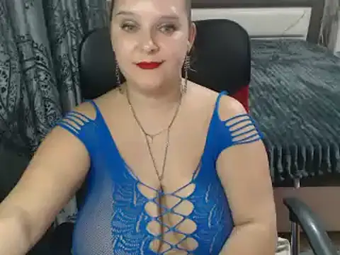 Boolochka online show from February 4, 2025, 8:38 pm