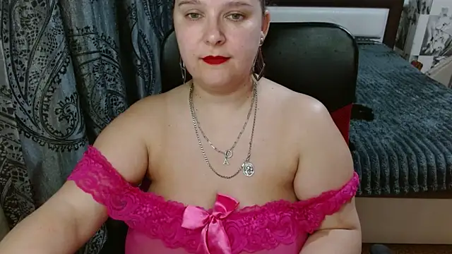 Boolochka online show from May 2, 2026, 7:19 pm