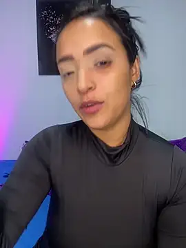 Snapshot of Shantal_Lovee chatting on December 12, 2024, 3:48 pm Shantal Lovee online show from December 12, 2024, 3:48 pm