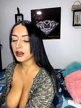 Shantal Lovee online show from October 24, 2025, 12:52 am