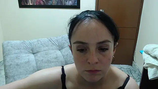 antara hotgirl online show from May 20, 2026, 9:10 pm