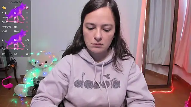 Snapshot of angelaagomez chatting on September 20, 2025, 10:00 pm angelaagomez online show from September 20, 2025, 10:00 pm